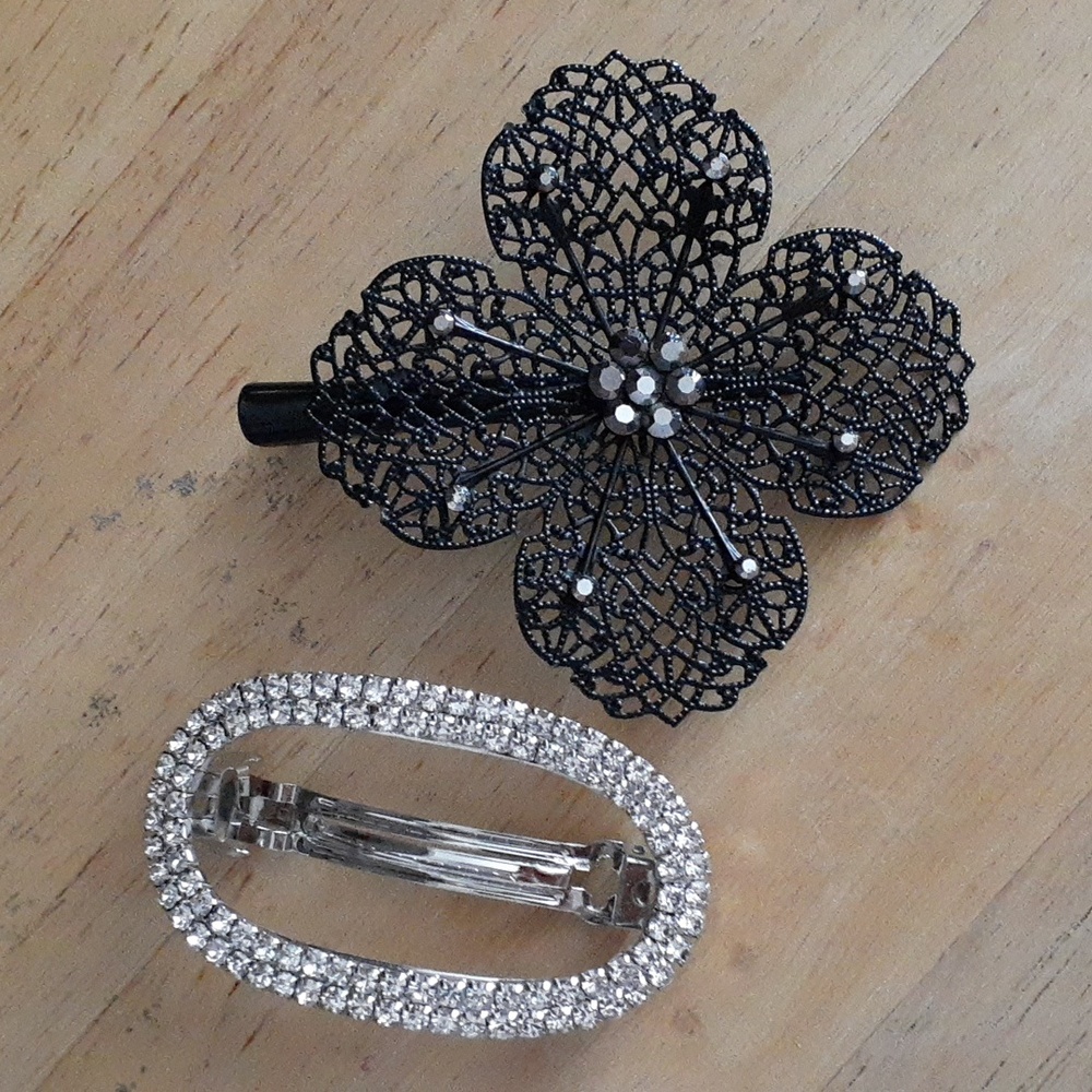 Sparkly Black and Silver "No Teeth" Hair Clip Bundle LL120